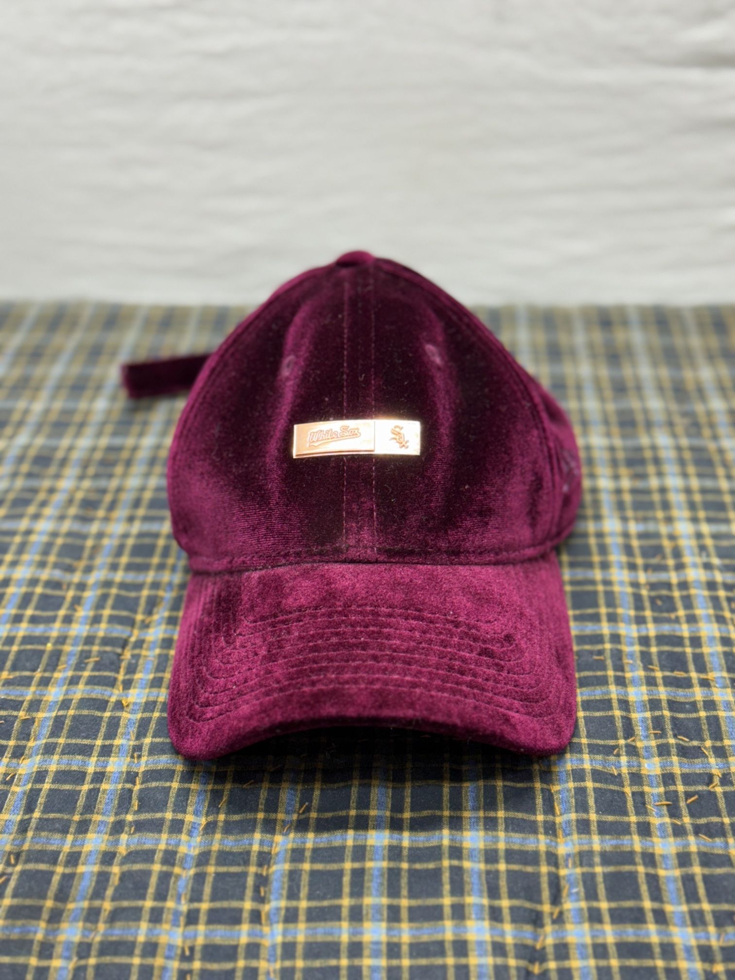 New Era White Sox Hat Adjustable Cap Burgundy 9Twenty Velour Velvet