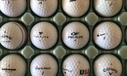 FS: 18 Golf Balls (cleaned, nice condition) Callaway, Nike, Taylor Made, Titleist, more