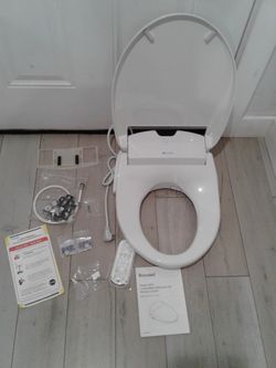 Brondell Swash 1400 Luxury Bidet Toilet Seat-round