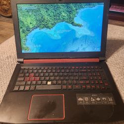 Acer NITRO 5 AN515-42-R5ED 15.6 inch Full HD ( AMD Ryzen 5, 2.0GHz, 250 Samsung SSD 16 GB RAM