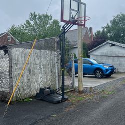 Adjustable Freestanding Basketball Hoop