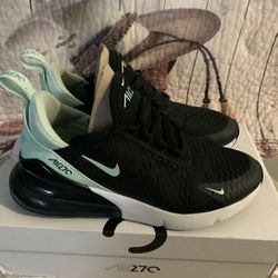Nike Air 