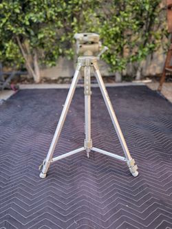 $5 tripod