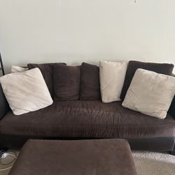 Living Room Couches With Extra Chair 