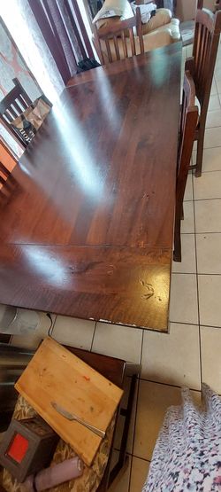 Beautiful 7 Foot Dining Room Table