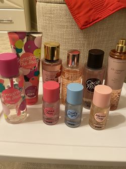 Pink/ Vs Body Sprays 