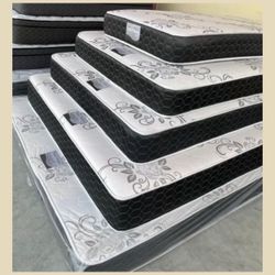 Cal king size mattress/ Colchon
