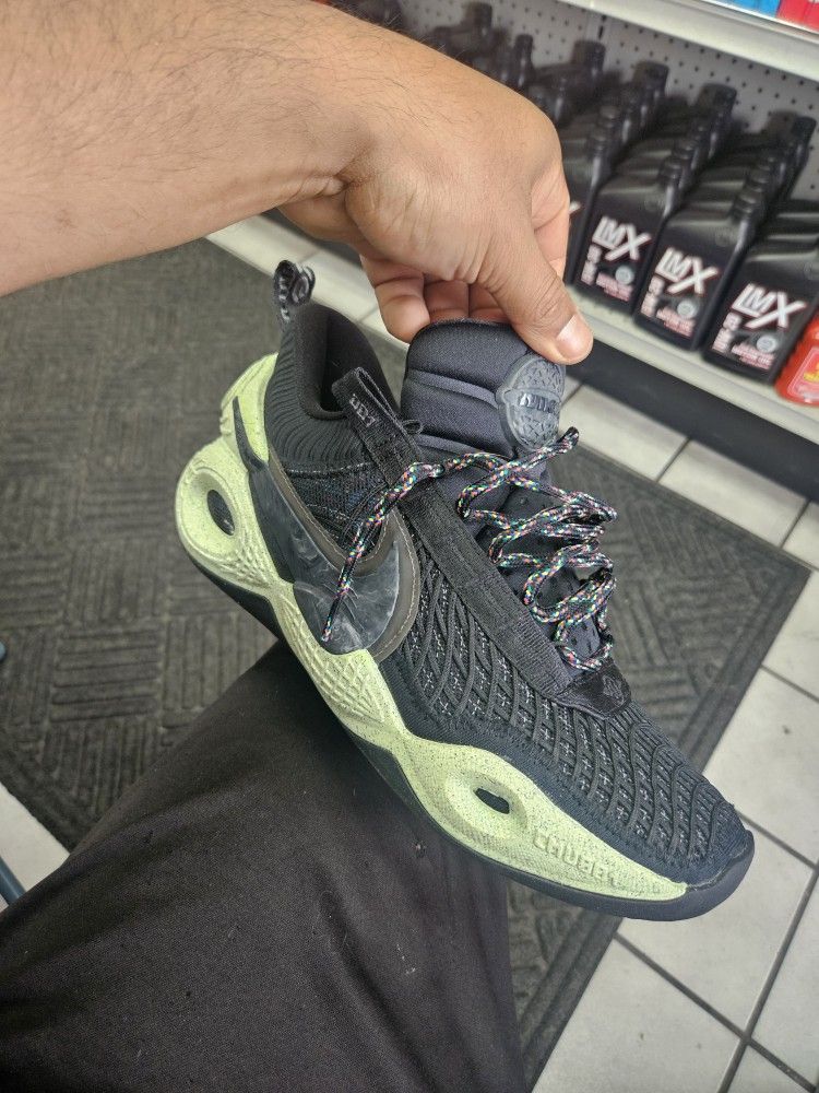 Nike Mens Shoes 9.5