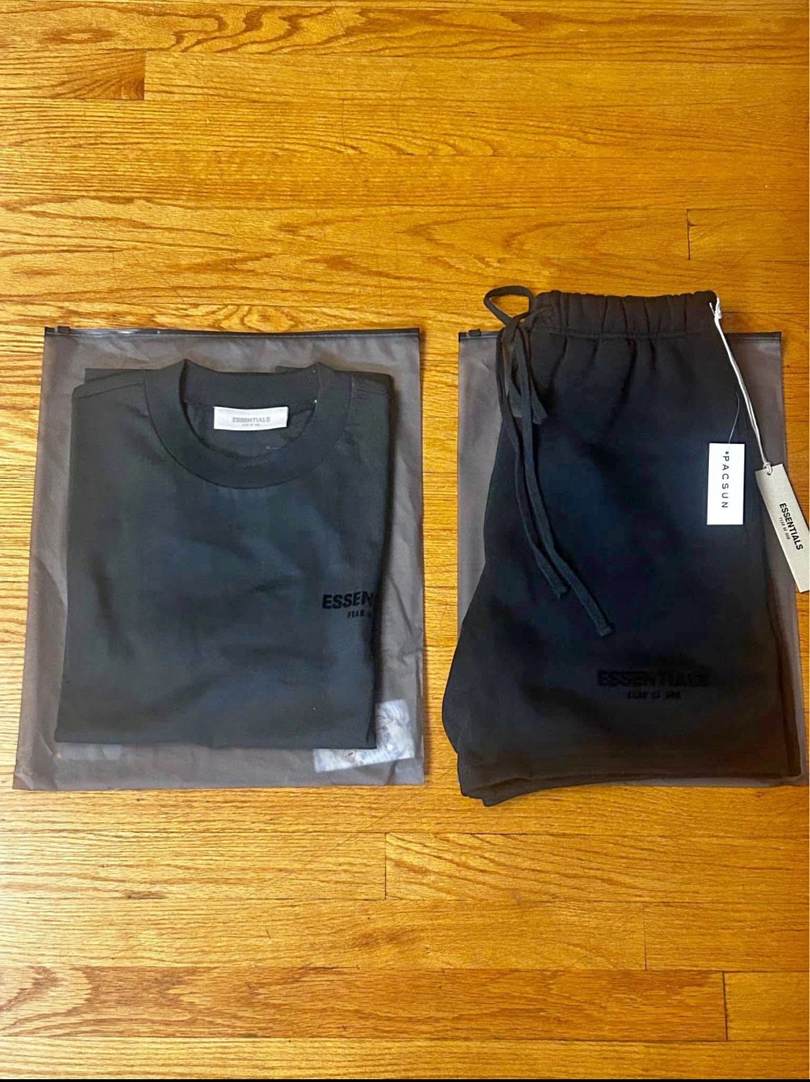 Essentials Stretch limo t-shirt and shorts full set