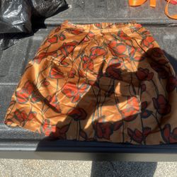 Simply Vera, Vera Wang skirt, polyester, lady’s size 6, orange and red