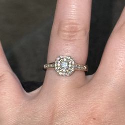 14KT White Gold Diamond Princess cut ring