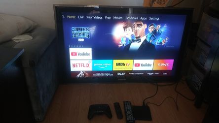 40" tv with Amazon fire stick and Amazon gaming controller(no stand)