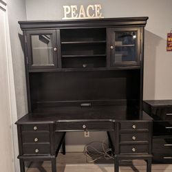 Large Desk With hutch 