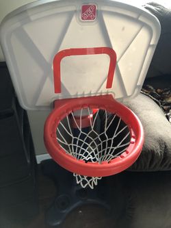 Basketball hoop