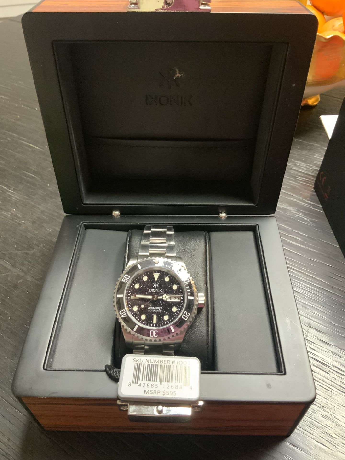 IKONIC Chronograph