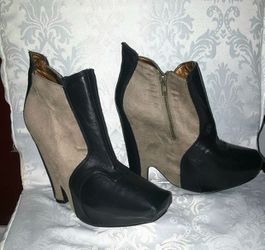 Ankle booties