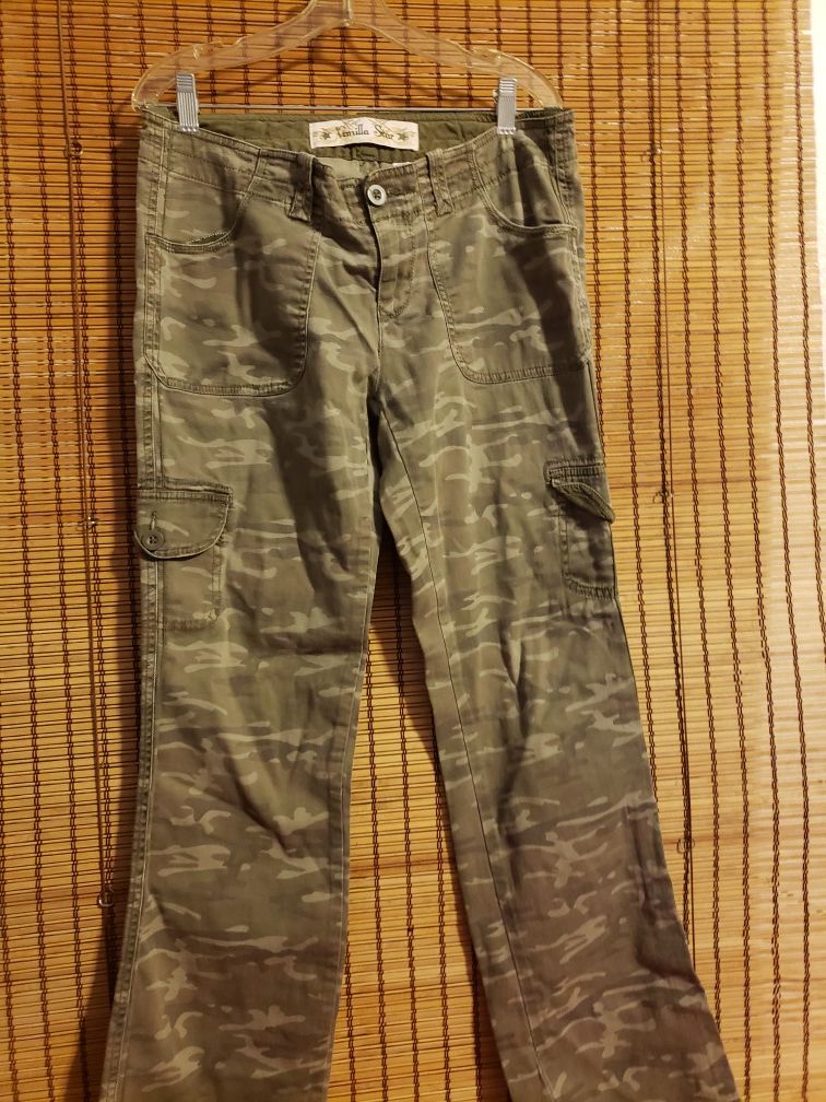 Womens Camo Pants