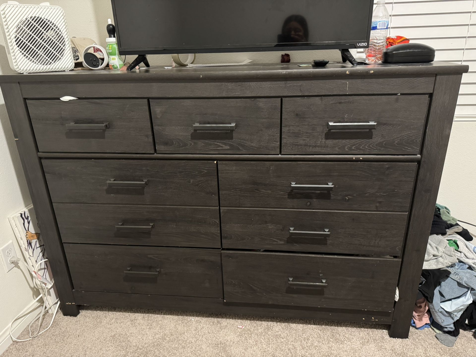 7 Drawer Dresser
