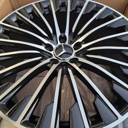 20"new Staggerd Wheels & New Tires For MERCEDES BENZ S550/S560