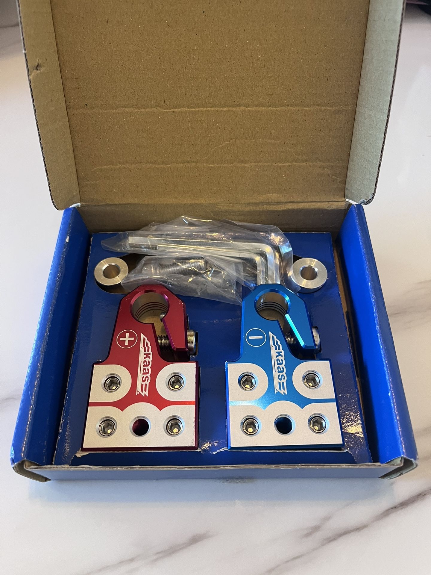 New - Lead Acid Battery Terminal Clamps