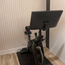 Soulcycle Bike 