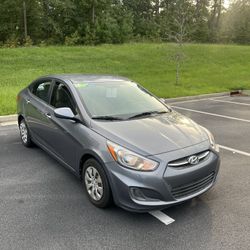 2017 Hyundai Accent 