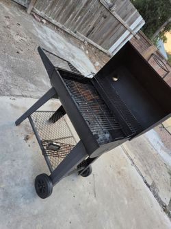 BBQ pit
