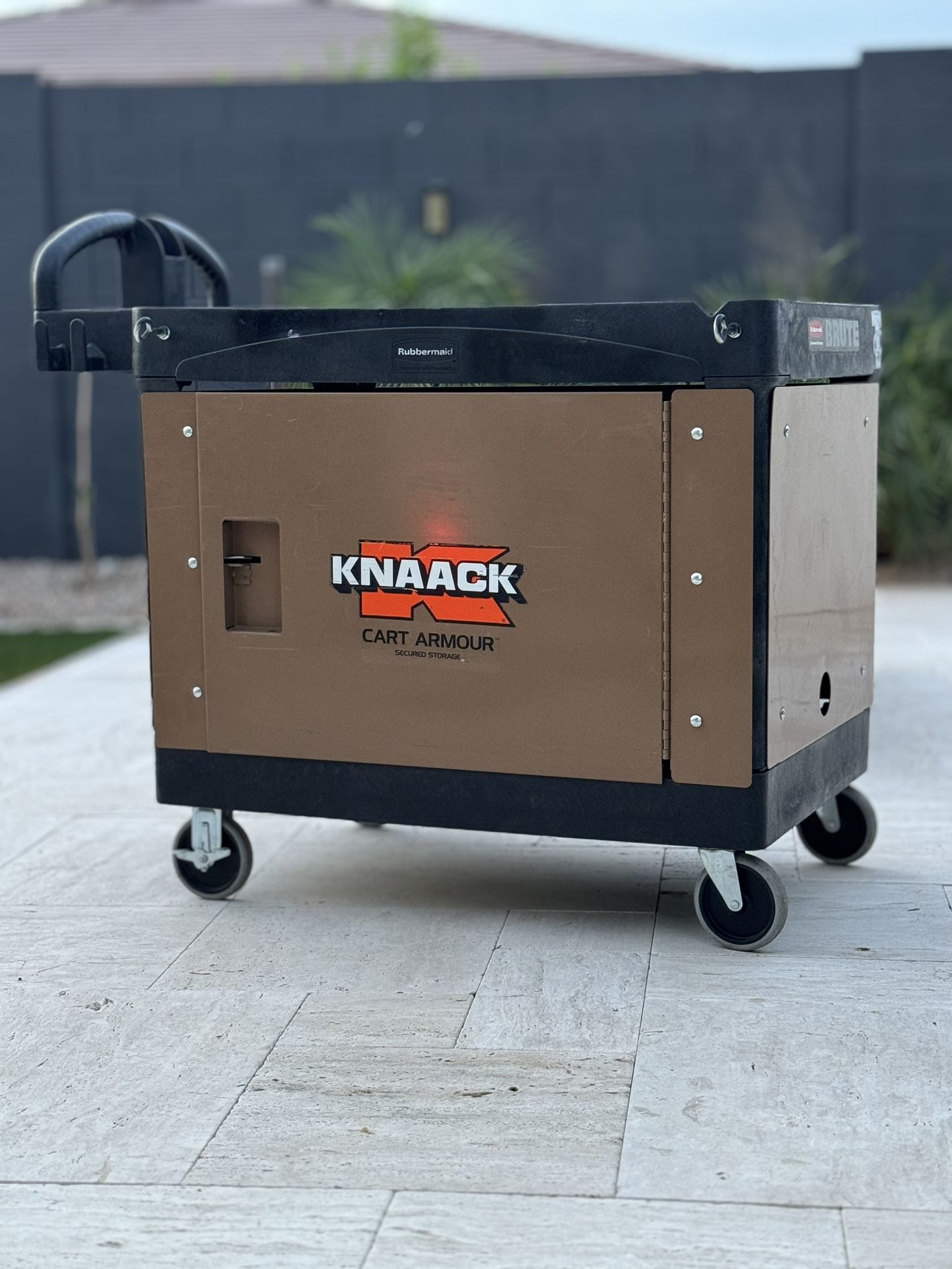 Knaack Cart