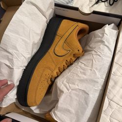 Nike Air Force 1 Low ‘07 LV8