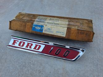 1967 Ford Pickup Truck F100 NOS Hood Right 100 Emblem Badge OEM 67