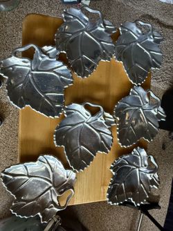 Aluminum leave dishes