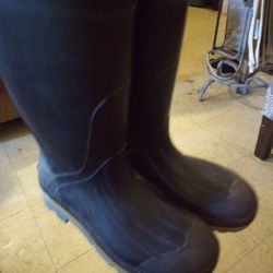 Rain Boots Size 10