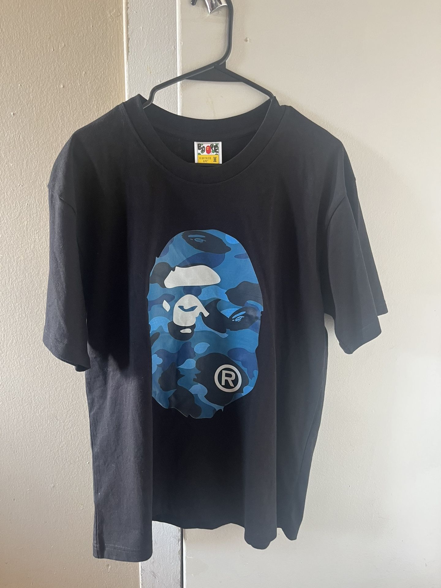bape shirt size M