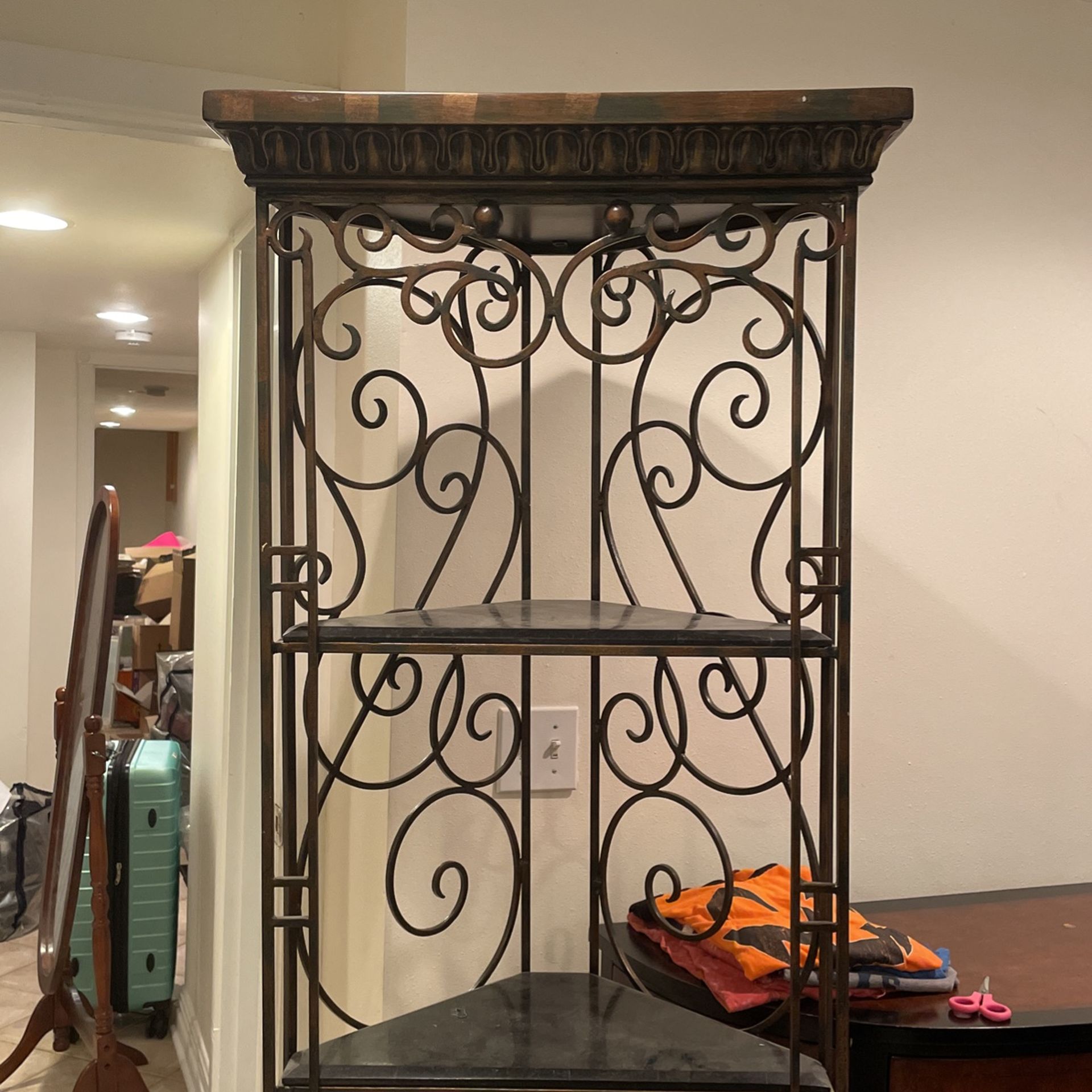 Corner Shelf, metal 6ft.