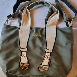 Mis Zapatos Crossbody $25