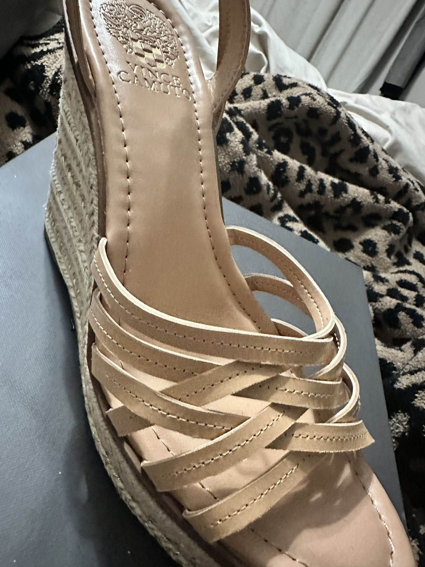 Vince Camuto Wedges 