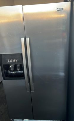 Whirlpool Side-by-Side Stainless Steel Counter Depth Refrigerator
