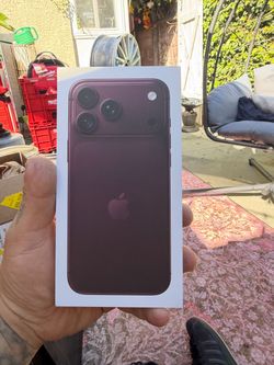 iPhone 18 pro max AT&T 256g BURGUNDY brand new