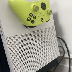 Xbox one s 1tb