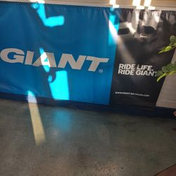 GIANT  Bike For Sale