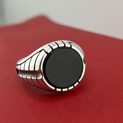 New 925 Sterling Silver Black Onyx Men’s Ring Size 12 (8.5 Grams) Signed: BS / 925 / 12