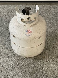 Full propane tank