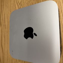 Mac mini , 8 gb ram, Mac OS Tahoe