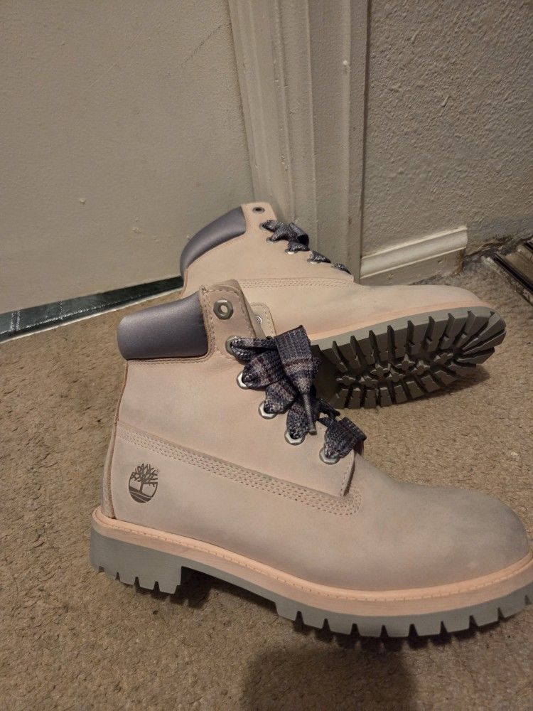 Timberlands Size 5