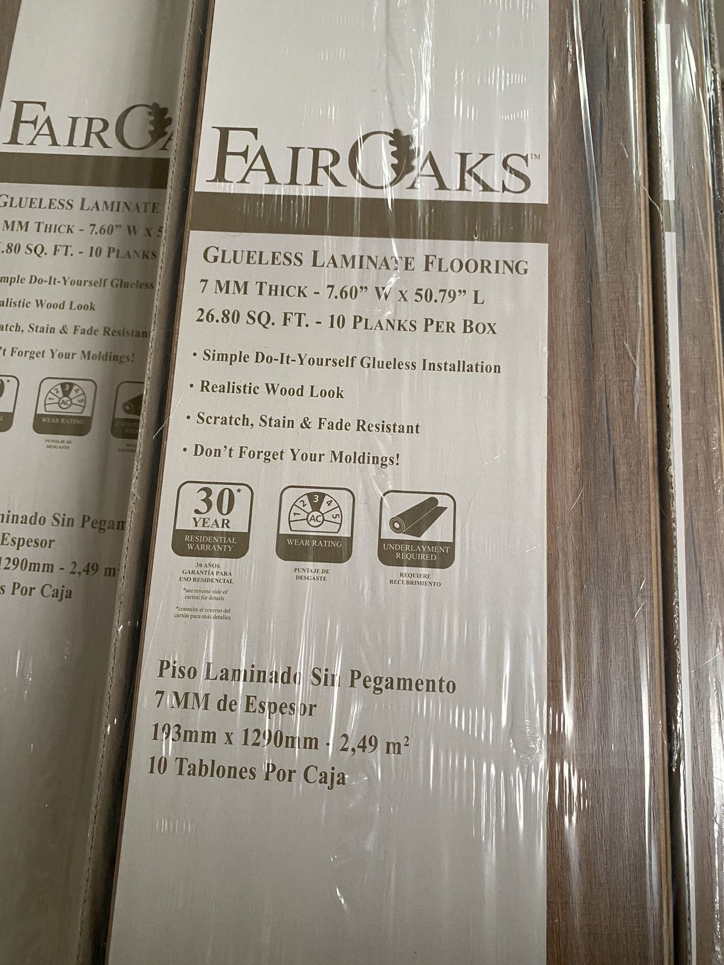 Wood Laminate Flooring with Premium Underlayment