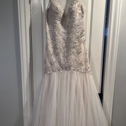 wedding dress