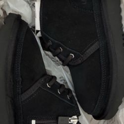 Uggs Toddler Size 9C