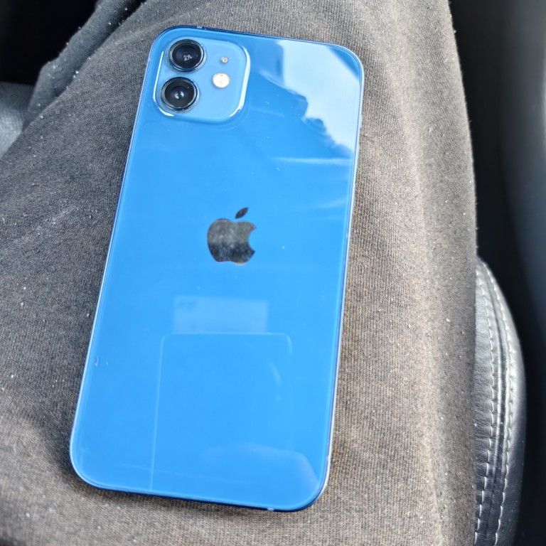 iPHONE 12 (Blue π) β’ 64 GB β’ π Unlocked β’ Perfect Condition  (Price Is Firm)