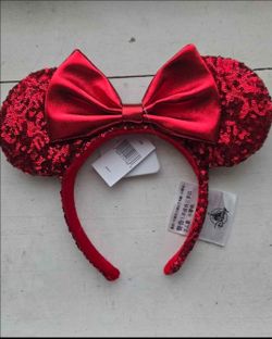 Red Minnie ears