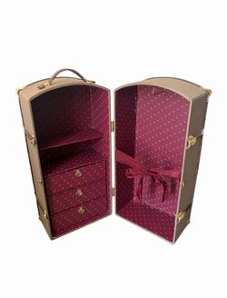 Pickup American Girl Trunk